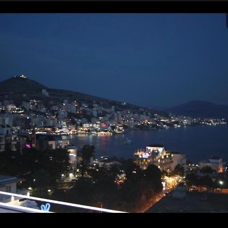 Central Boutique Hostel Sarandë Exterior foto